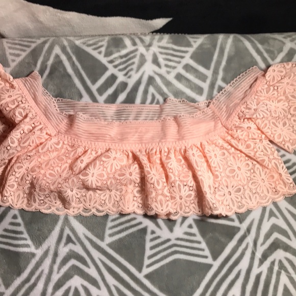 New Victoria secret crop BRALETTE large nwt - Picture 2 of 3